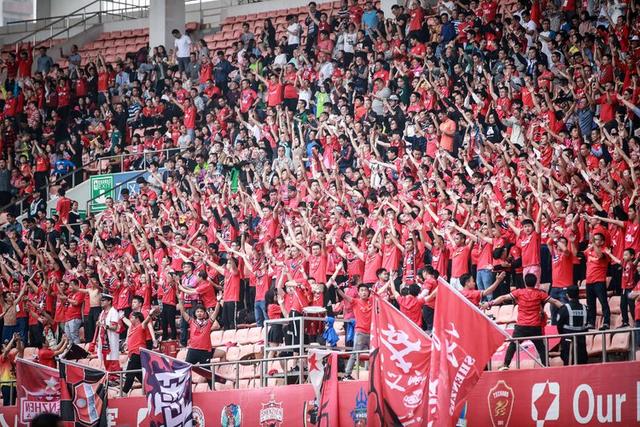 媒体人谈杨舒予热搜第1:体育饭圈化成行业现象